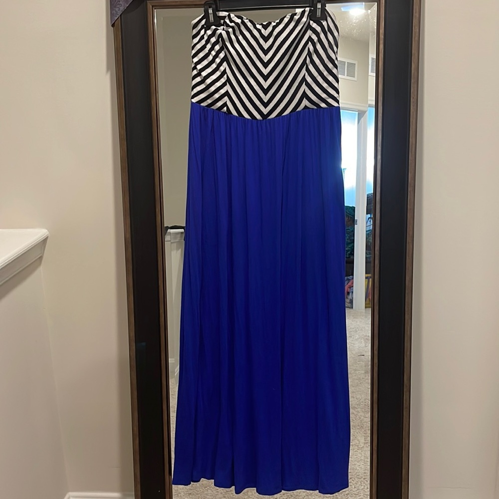Forever 21 Maxi Strapless Dress